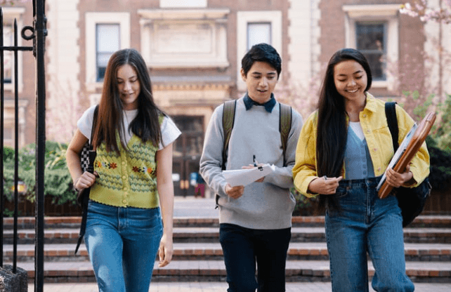 Stages de pré-rentrée lycée - COURS DE FRANCE
